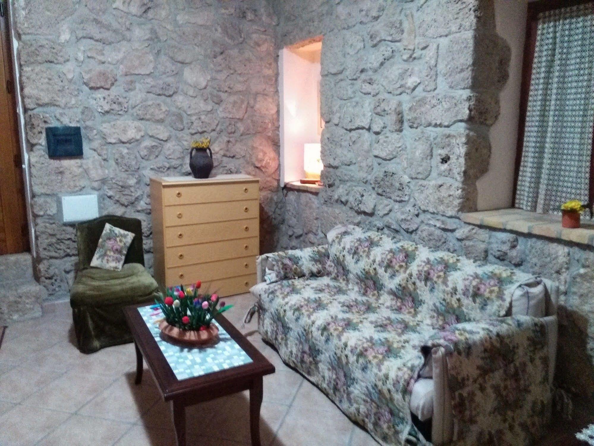Roccamontepiano Le Pietre Ricce B&B מראה חיצוני תמונה