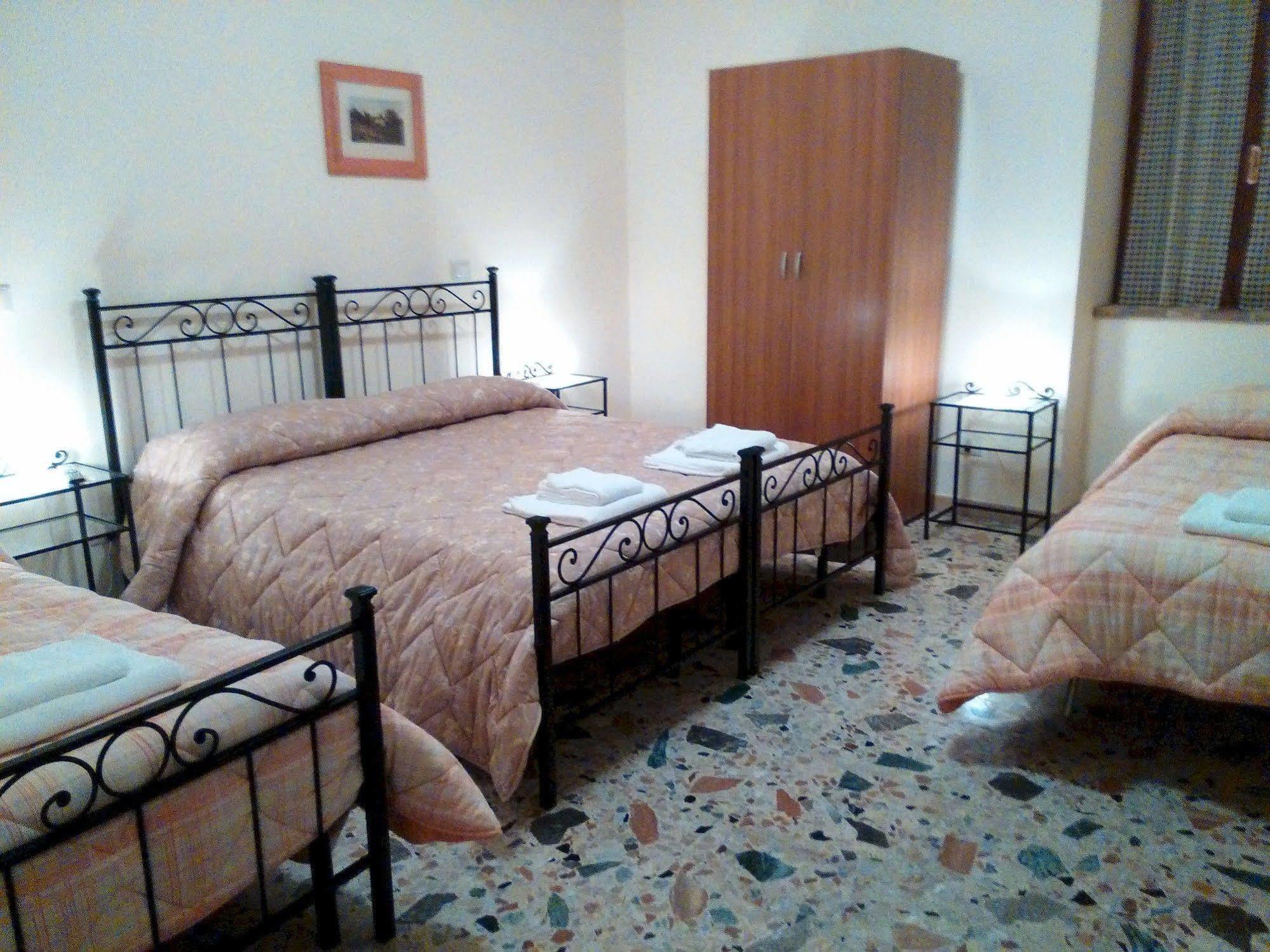 Roccamontepiano Le Pietre Ricce B&B מראה חיצוני תמונה