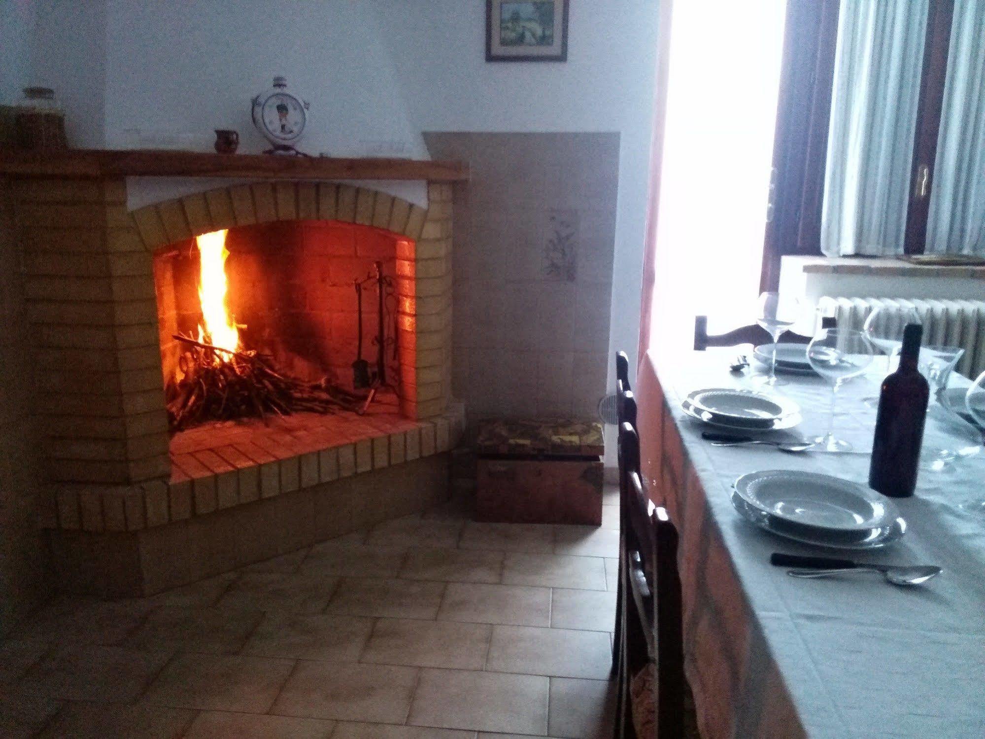 Roccamontepiano Le Pietre Ricce B&B מראה חיצוני תמונה